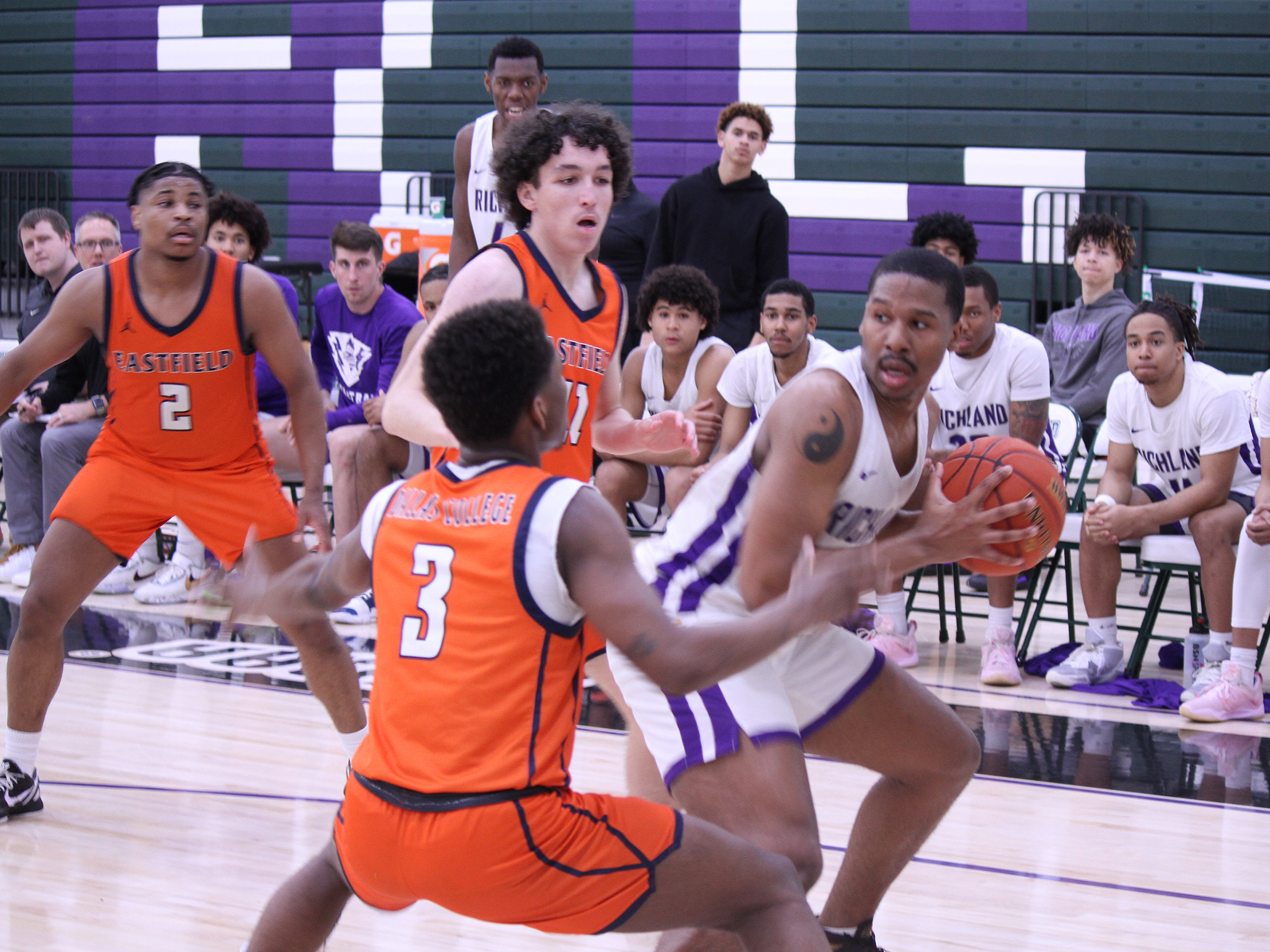 Dallas College Richland's Ed Trahan was named the Dallas Athletic Conference Men's Basketball Player of the Week for the second straight week and third time this season. 