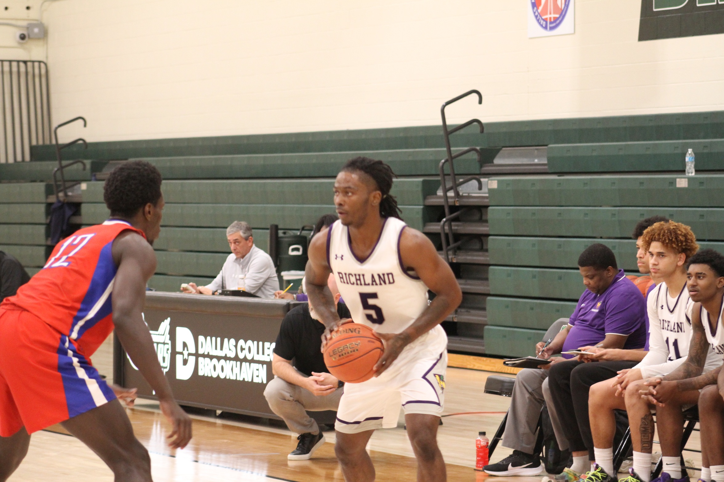 Thunderducks Resume Play 4 p.m. Tuesday at Home