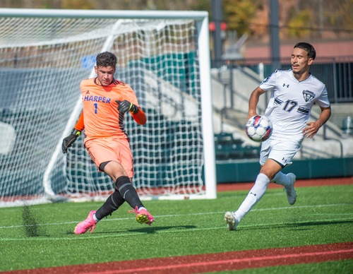 Vargus Nets 5 Goals as Thunderducks Blank Harper in National Quarterfinals