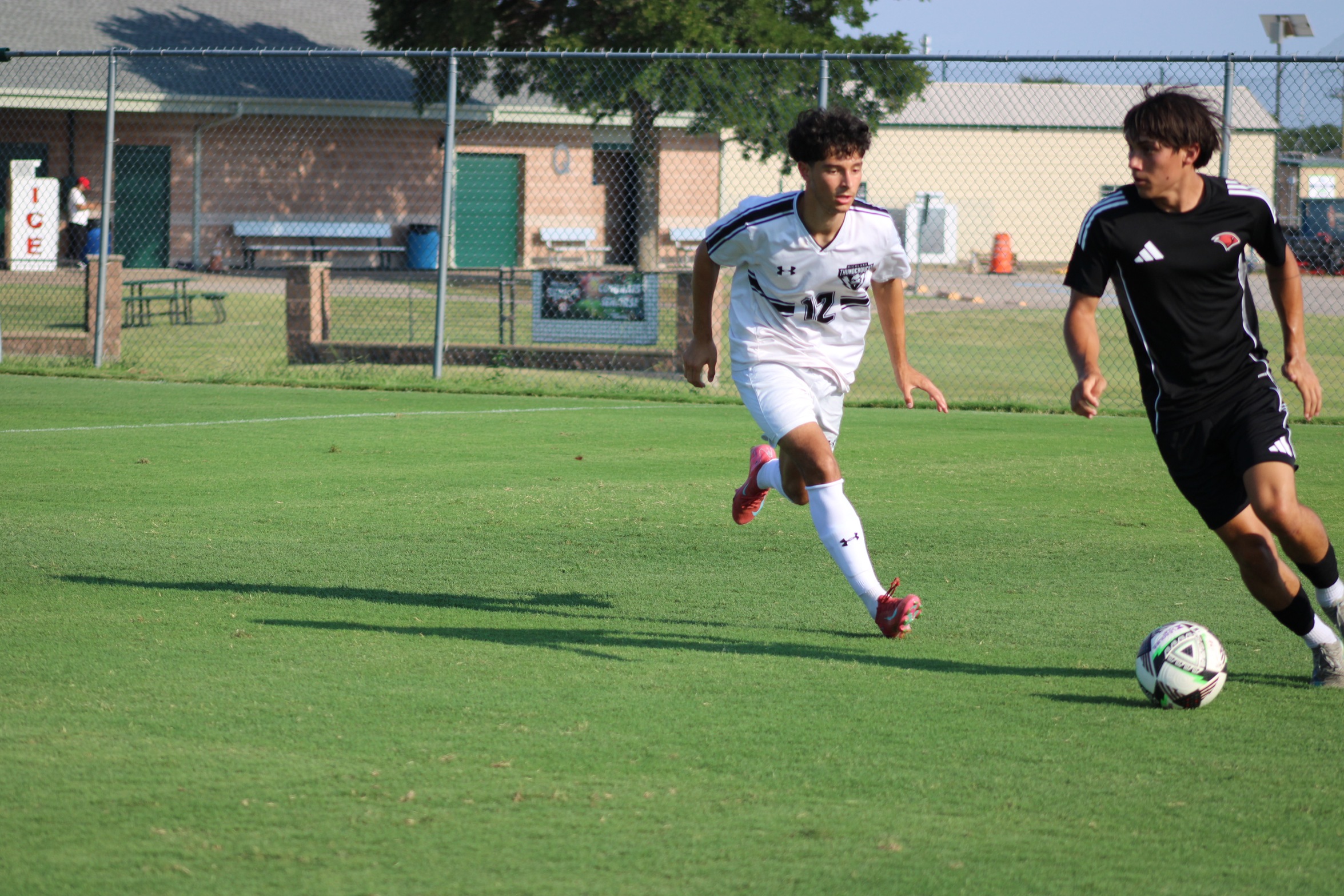 Richland Wins DAC Opener